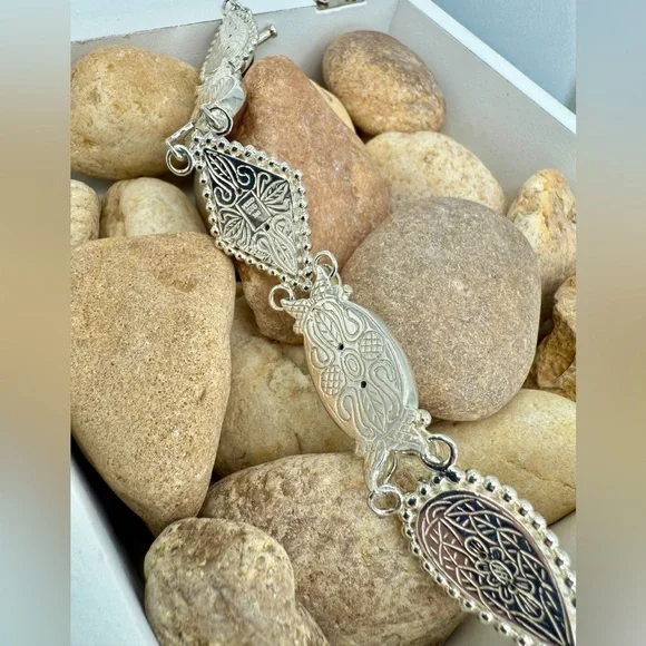 Whitney Kelly Sterling Silver Multi-Stone Beaded Frame Toggle Bracelet 7.5” - Picture 17 of 17